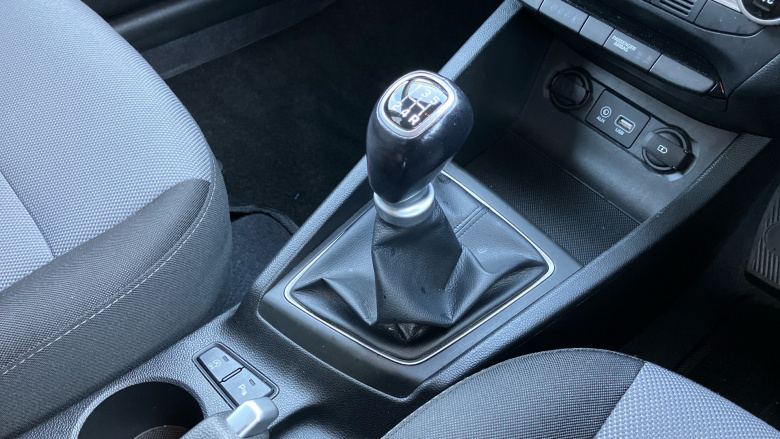 Hyundai i20 1.2 MPi Premium Nav 5dr Petrol Hatchback